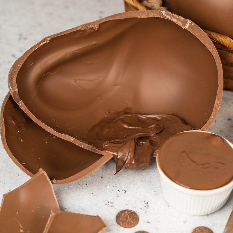 Uovo di Pasqua artigianale al cioccolato al latte 350g